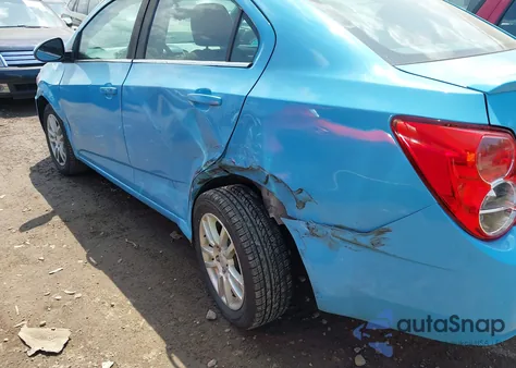 2014 Chevrolet Sonic Lt из США, поврежденный, VIN 1G1JC5SH5E4155518